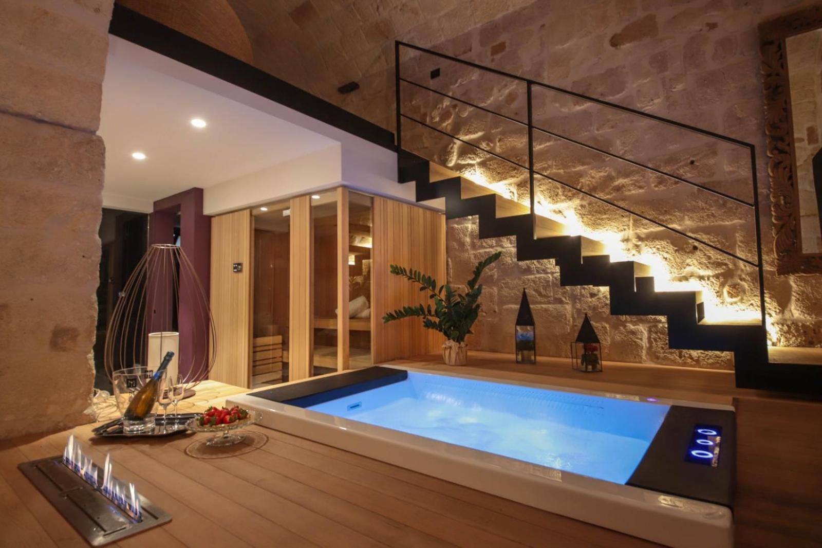 Suite & Spa Via Veneto Monopoli Exteriör bild
